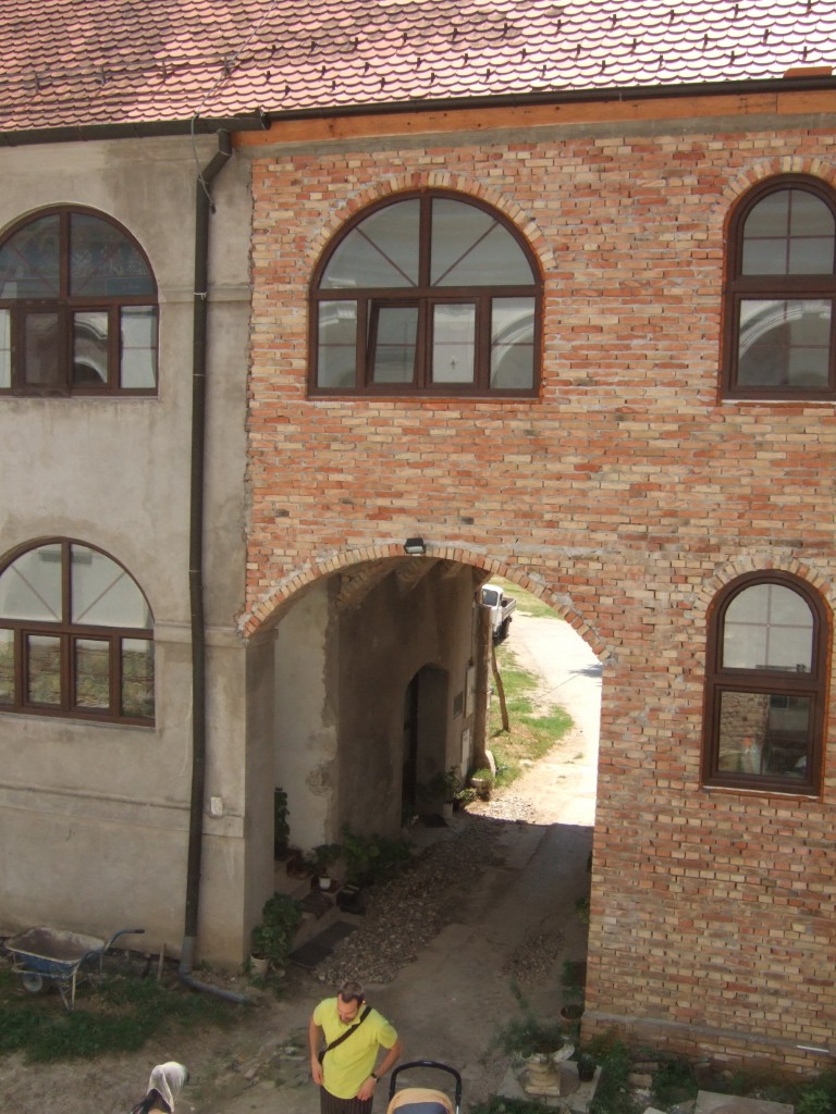 Фотографија из галерије Манастира Кувеждин, 2010 (13)